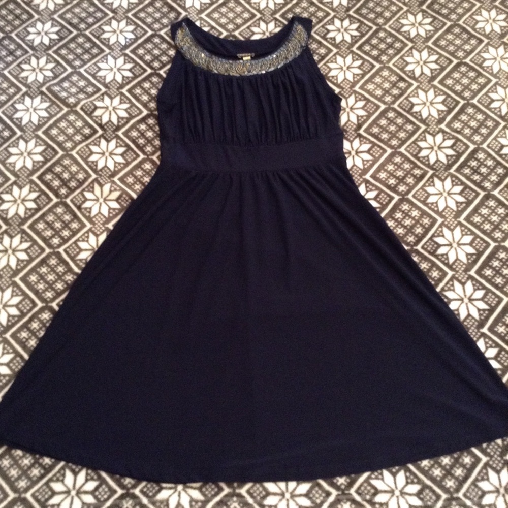 Haani Dress with Beading along Front Neckline - Picture 5 of 5